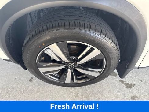 Used 2021 Nissan Rogue Platinum FWD image 22