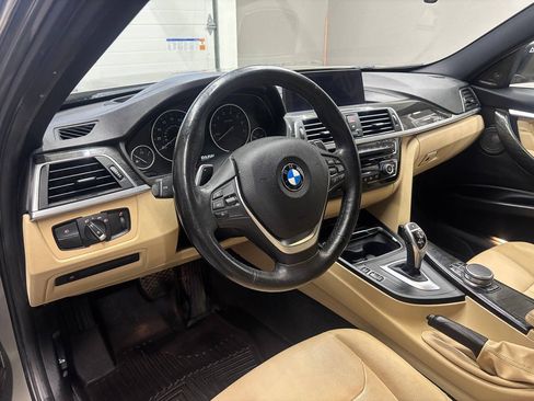 Used 2018 BMW 330i xDrive Sedan AWD/4WD image 14