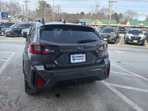 Used 2024 Subaru Crosstrek 2.0i Premium image 6