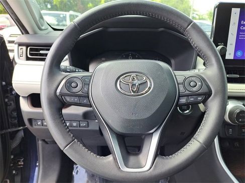 Used 2023 Toyota RAV4 Limited image 17