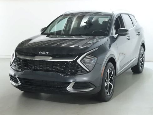 Used 2024 Kia Sportage EX AWD/4WD image 1