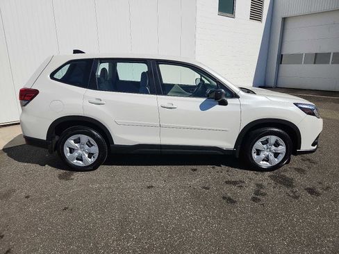 Used 2024 Subaru Forester image 7