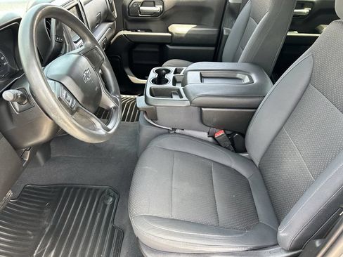Used 2019 Chevrolet Silverado 1500 Custom Trail Boss AWD/4WD image 23