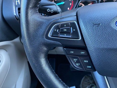 Used 2018 Ford Escape SEL image 47