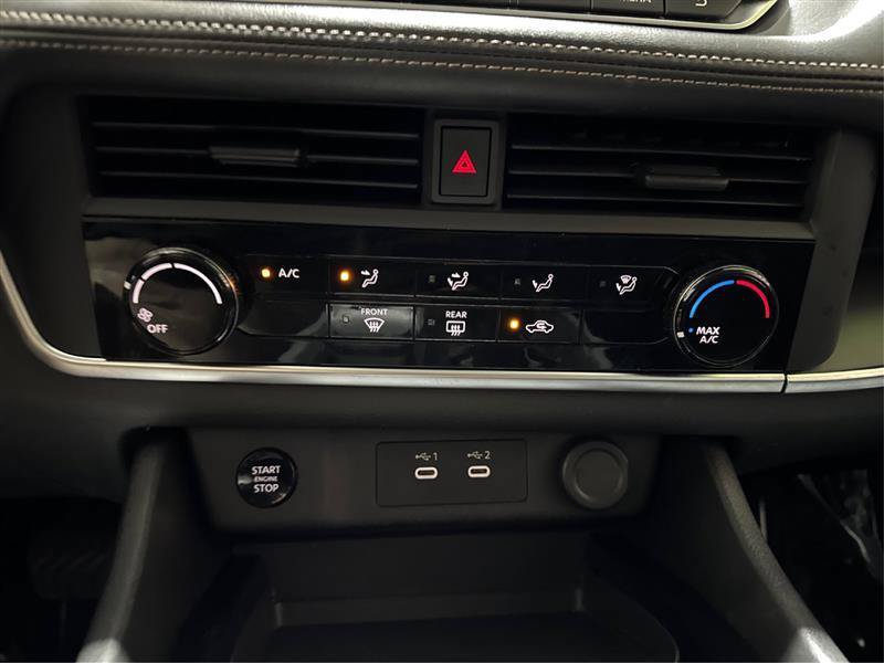 Used 2024 Nissan Rogue S AWD/4WD image 26