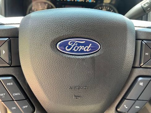 Used 2018 Ford F150 XLT w/ Equipment Group 301A Mid AWD/4WD image 15