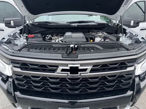 Used 2024 Chevrolet Silverado 1500 ZR2 w/ Technology Package image 22