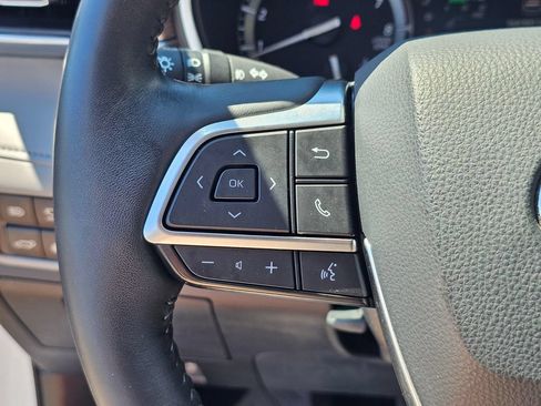 Used 2020 Toyota Highlander Platinum AWD/4WD image 32