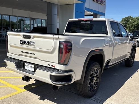 New 2026 GMC Sierra 2500 AT4 w/ AT4 Premium Plus Package AWD/4WD image 3