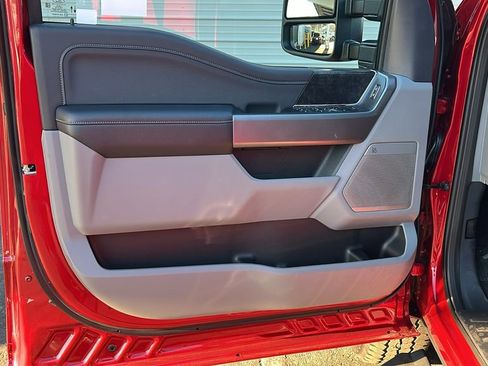 New 2026 Ford F250 XLT w/ XLT Premium Package image 12