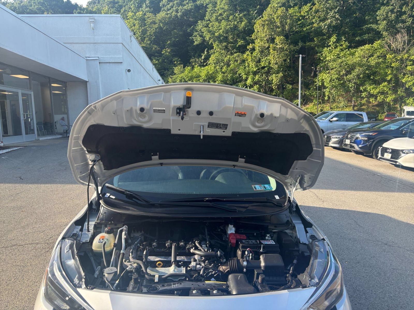 Used 2025 Nissan Versa SV FWD image 29