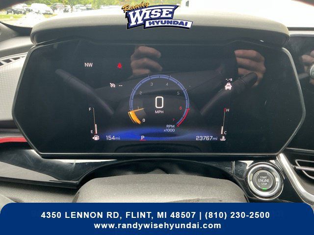 Used 2024 Chevrolet Trax RS FWD image 22