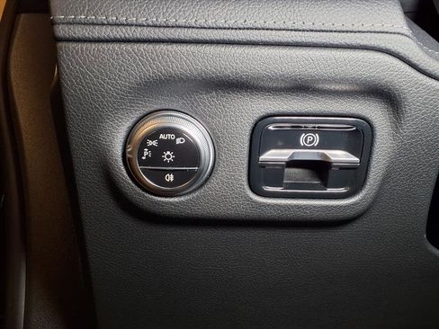 Used 2022 Mercedes-Benz EQS AMG 4MATIC image 12