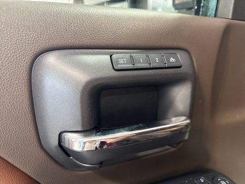 Used 2017 Chevrolet Silverado 3500 High Country AWD/4WD image 31
