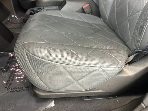 Certified 2023 BMW iX xDrive50 w/ Ultimate Package 2 image 14