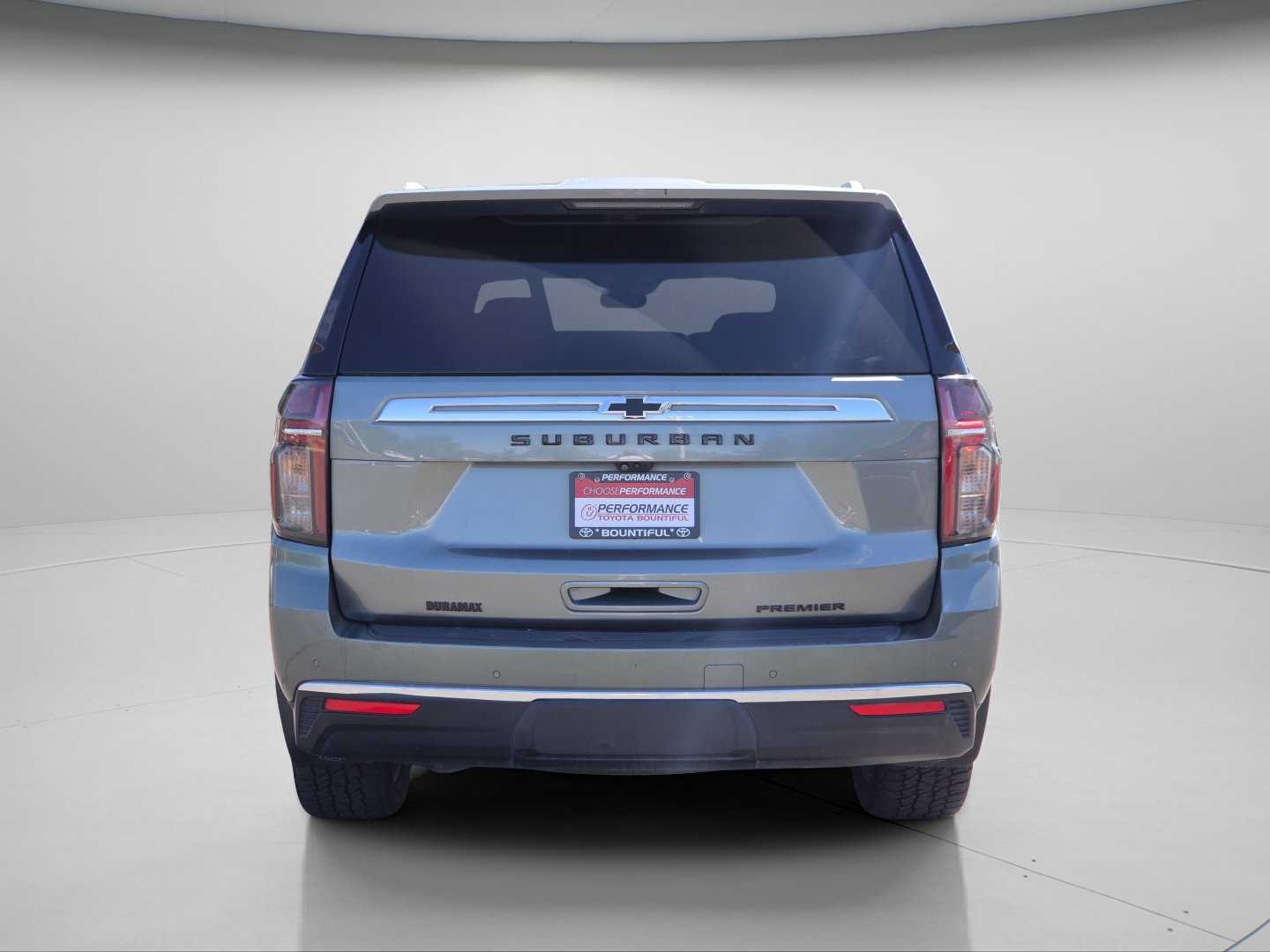 Used 2023 Chevrolet Suburban Premier AWD/4WD image 27