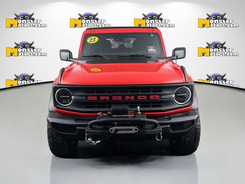 Used 2023 Ford Bronco 4-Door image 2