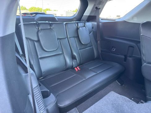 Used 2022 Ford Explorer Limited AWD/4WD image 24