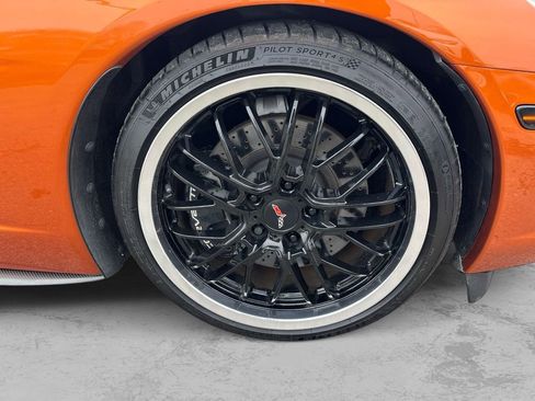 Used 2007 Chevrolet Corvette Convertible w/ Preferred Equipment Group RWD image 30
