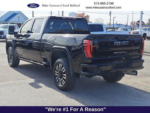 Used 2024 GMC Sierra 2500 Denali Ultimate w/ Max Trailering Package image 3