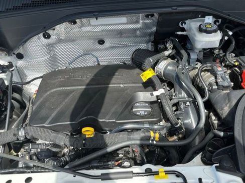 Used 2023 Chevrolet TrailBlazer LS FWD image 25