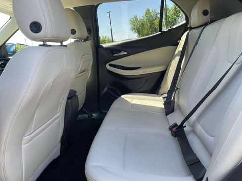 Used 2021 Buick Encore GX Preferred w/ Cold Weather Comfort Package FWD image 9