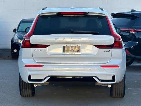 New 2026 Volvo XC60 B5 Plus w/ Climate Package image 7