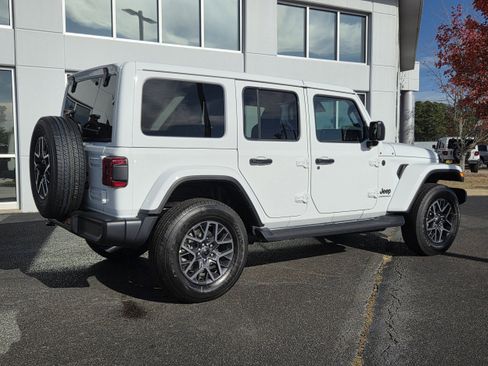 New 2026 Jeep Wrangler Unlimited Sahara image 3