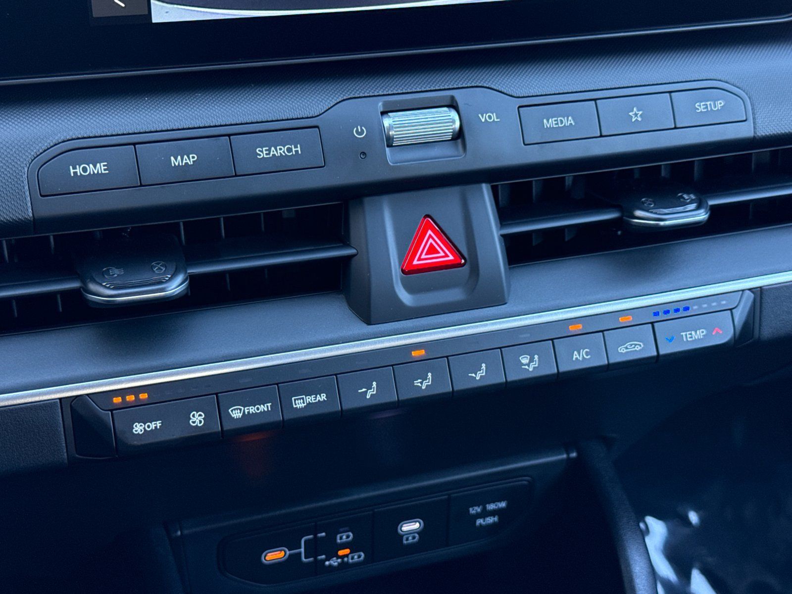 Certified 2026 Kia K4 FWD image 18