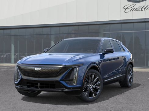 New 2026 Cadillac Lyriq Signature Sport image 7