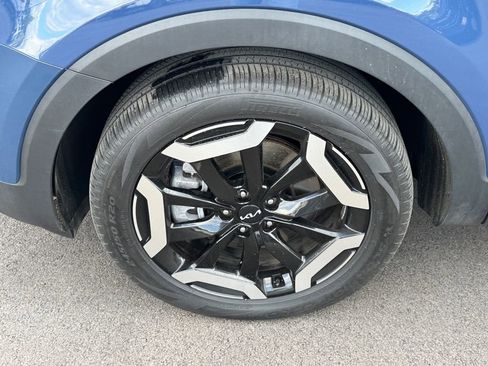 Used 2025 Kia Telluride S AWD/4WD image 18