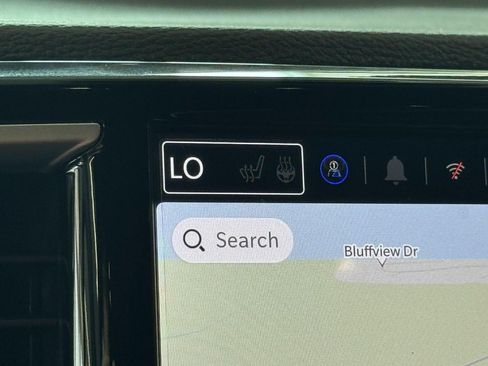 New 2027 Chrysler Pacifica Select w/ Family Tech Group FWD image 21