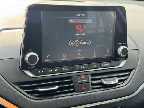 Used 2021 Nissan Altima 2.5 SV image 25