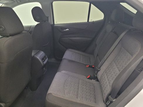 Used 2022 Chevrolet Equinox LT FWD image 18