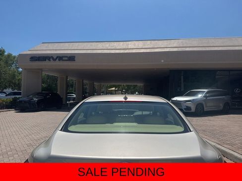 Used 2014 Lexus LS 460 w/ Comfort Package RWD image 7