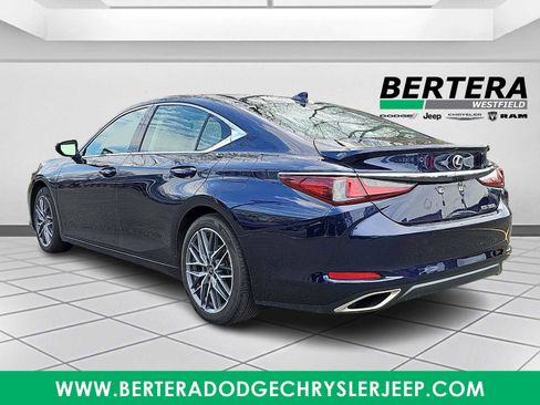 Used 2021 Lexus ES 350 w/ Premium Package FWD image 4