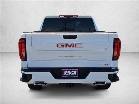 Used 2025 GMC Sierra 1500 AT4 w/ AT4 Premium Package AWD/4WD image 6