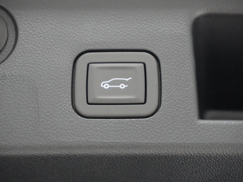 New 2026 Chevrolet Equinox RS w/ Convenience Package III image 7