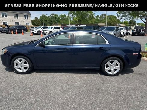 Used 2009 Chevrolet Malibu LS image 17