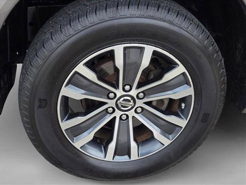 Used 2020 Nissan Armada SL w/ Premium Package AWD/4WD image 26