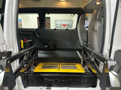 Used 2013 Ford E-150 and Econoline 150 w/ PWR Group image 55