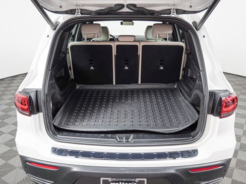 Certified 2023 Mercedes-Benz EQB 300 4MATIC w/ Exclusive Package image 8