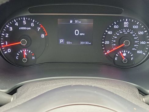 Used 2021 Kia Soul X-Line FWD image 28