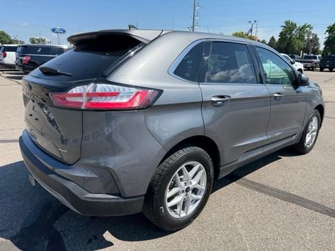 Used 2024 Ford Edge SEL w/ Convenience Package AWD/4WD image 10