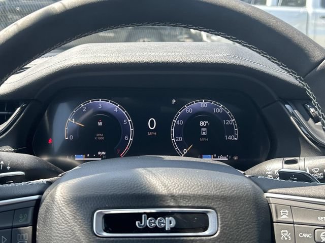 New 2026 Jeep Grand Cherokee Altitude AWD/4WD image 10