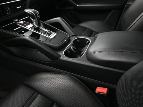 Used 2023 Porsche Cayenne GTS w/ Premium Package Plus image 22