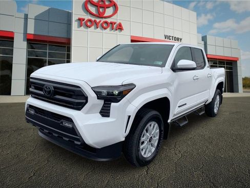 New 2026 Toyota Tacoma SR5 AWD/4WD image 7