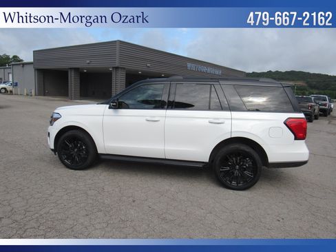 Used 2022 Ford Expedition XLT RWD image 8