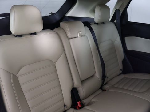 Used 2022 Ford Edge SEL w/ Convenience Package AWD/4WD image 31