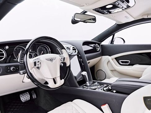 Used 2016 Bentley Continental GT AWD/4WD image 2